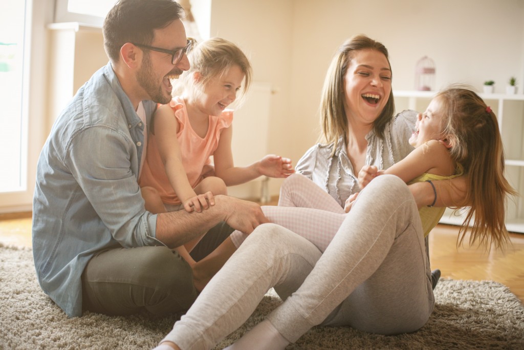 happy, healthy family